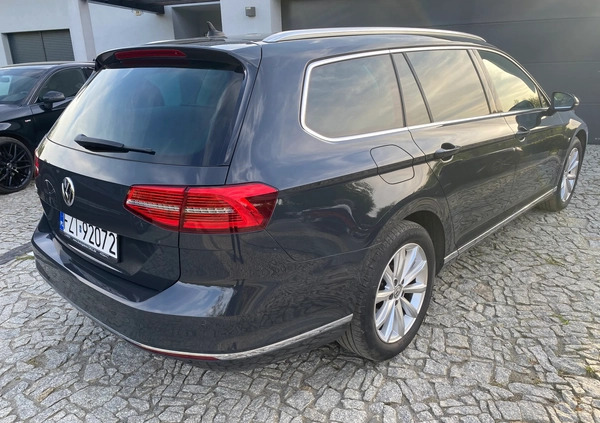 Volkswagen Passat cena 63700 przebieg: 173000, rok produkcji 2015 z Gogolin małe 191